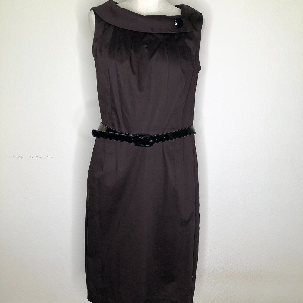 GORGEOUS, LIKE NEW "Karin Stevens" Chocolate Brown Sleeveless Belted Dress!